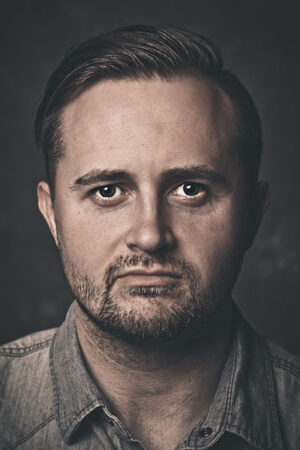Daniel J Cramer